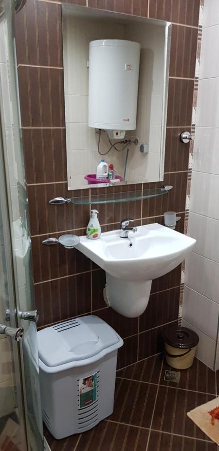 Apartment With Green Terrace Burgas Esterno foto